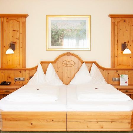Hotel Garni Alpenland Альтенмаркт  Экстерьер фото