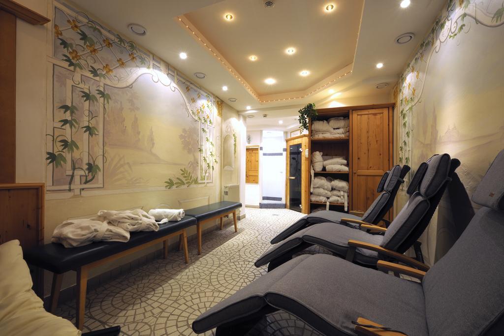 Hotel Garni Alpenland Альтенмаркт  Экстерьер фото