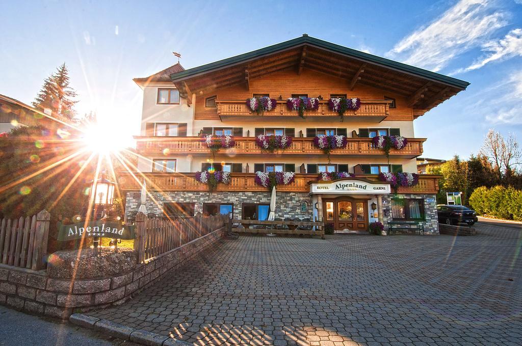 Hotel Garni Alpenland Альтенмаркт  Экстерьер фото