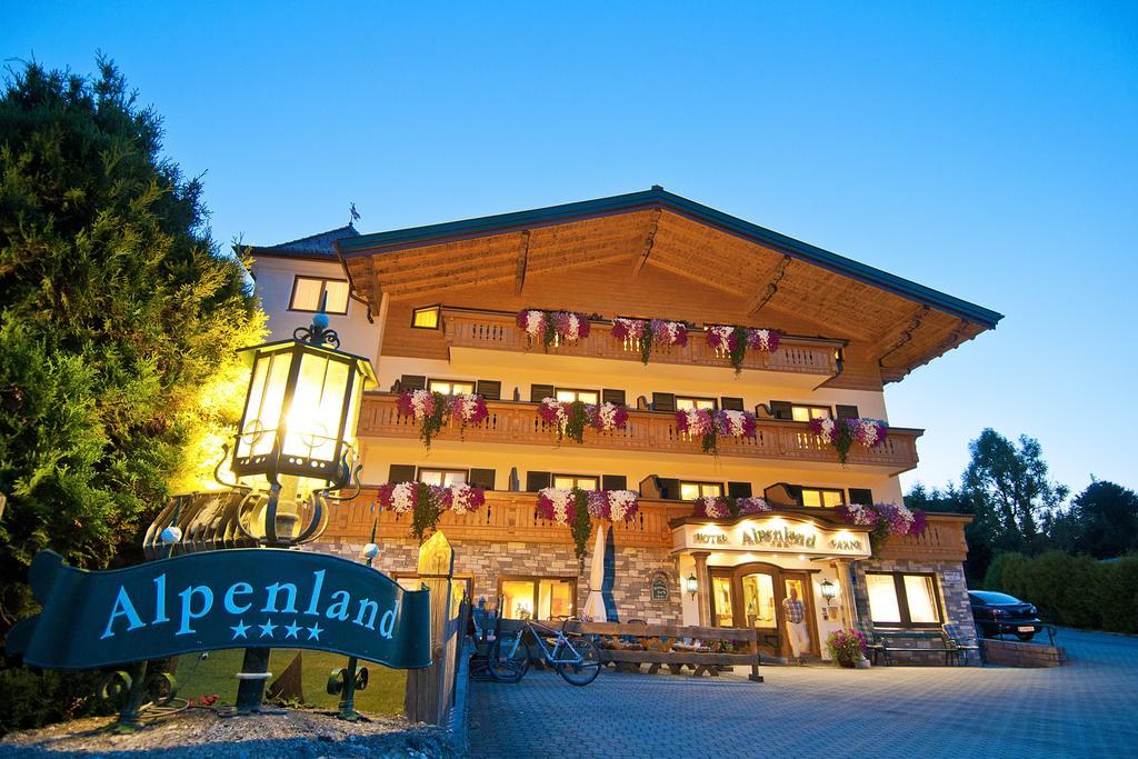 Hotel Garni Alpenland Альтенмаркт  Экстерьер фото