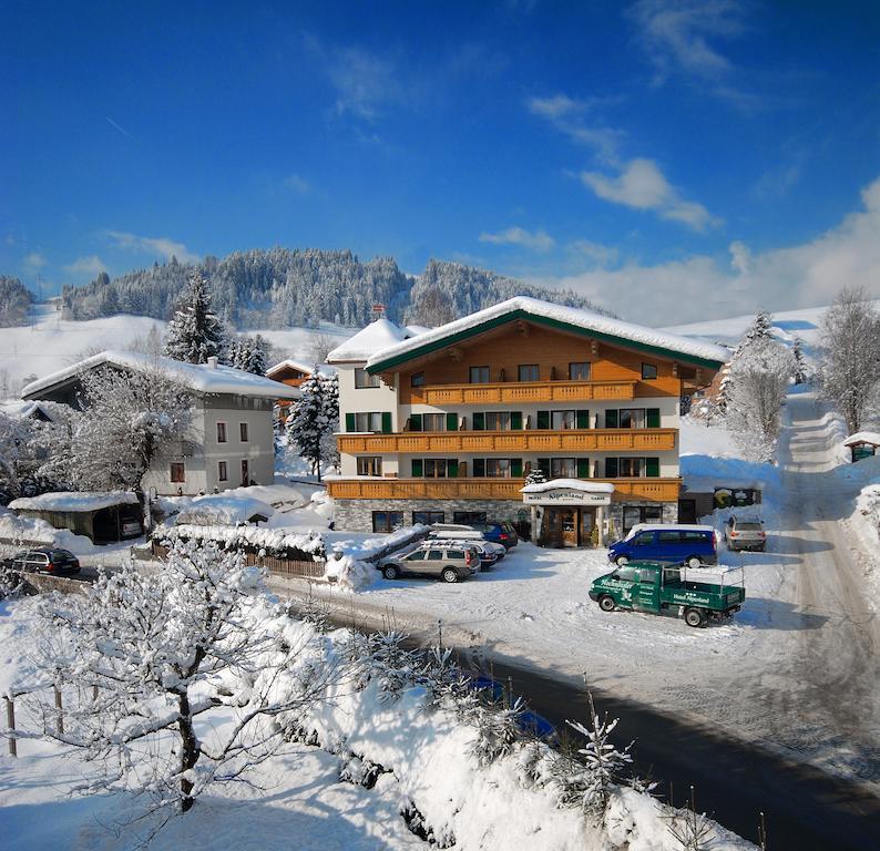 Hotel Garni Alpenland Альтенмаркт  Экстерьер фото