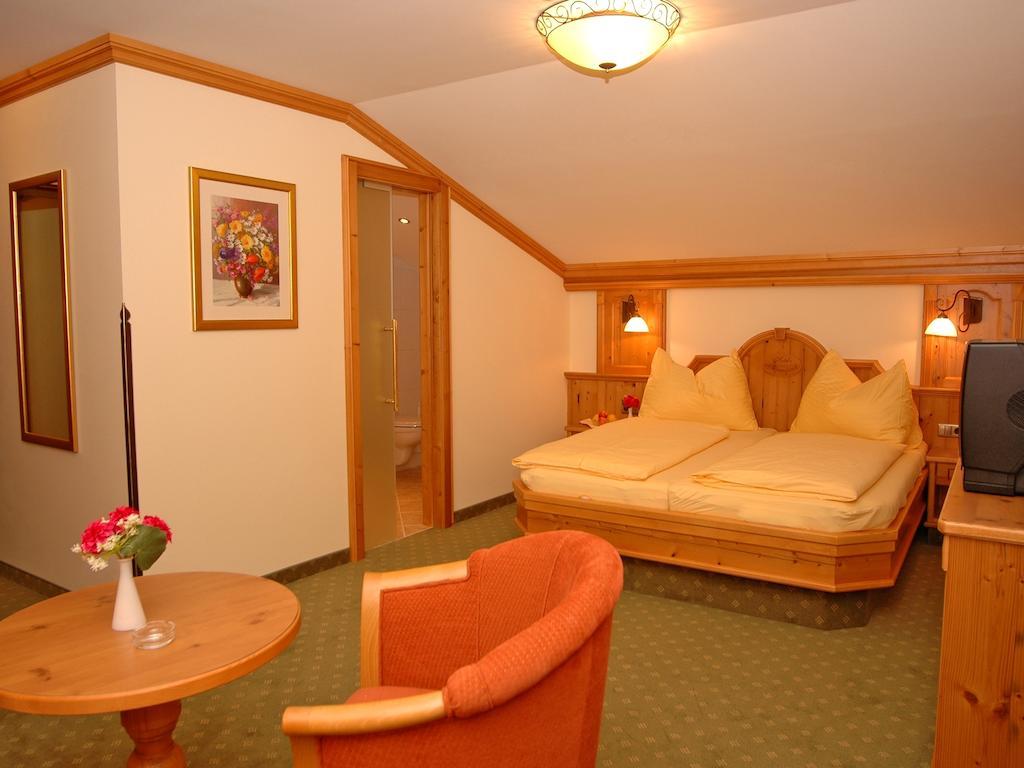 Hotel Garni Alpenland Альтенмаркт  Номер фото