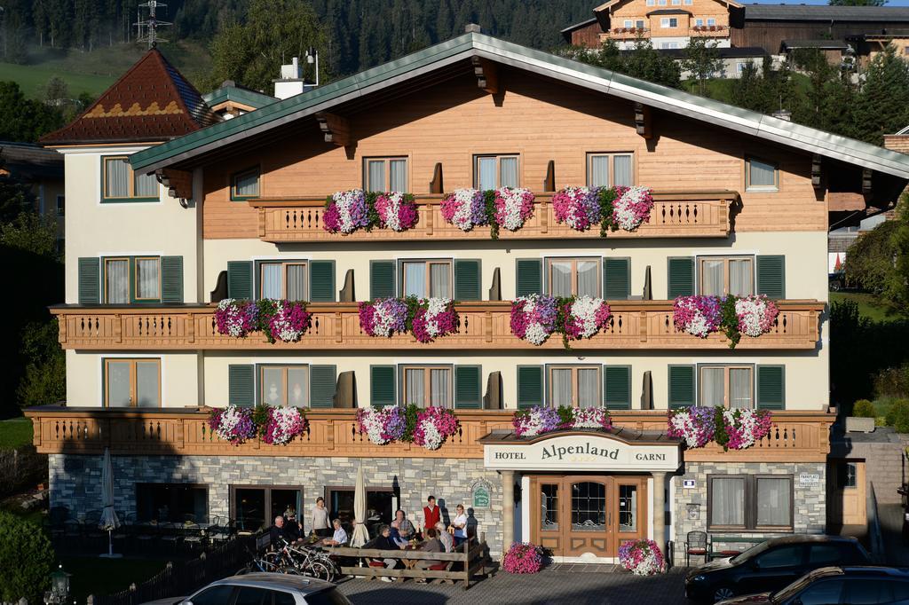 Hotel Garni Alpenland Альтенмаркт  Экстерьер фото