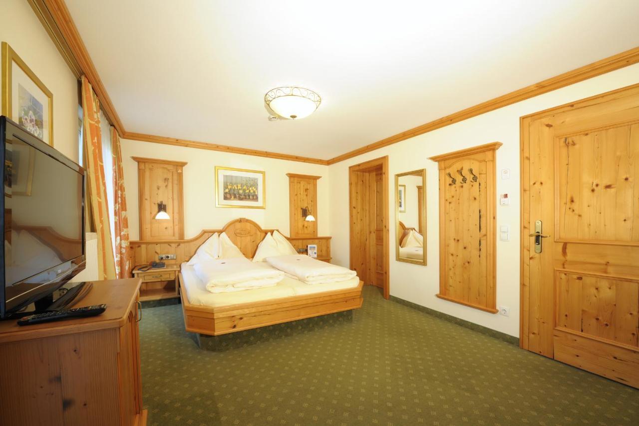 Hotel Garni Alpenland Альтенмаркт  Экстерьер фото